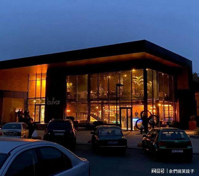 九游娱乐NineGame：乌克兰居民：母亲在战争期间去世俄罗斯人夺走了我们逝去的亲人(图5)