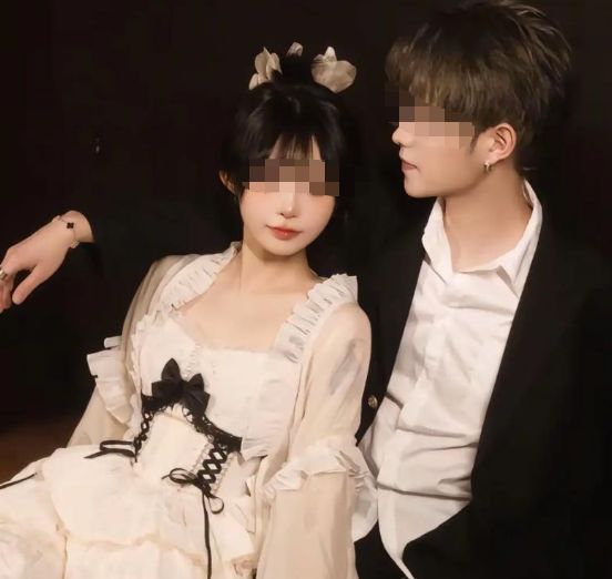 女生自曝和小鲜肉网红约会怀孕原因被扒剧情反转惊呆吃瓜网友(图9)