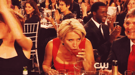 金球奖又吃又喝又接吻这到底是狂欢派对还是颁奖典礼？第74届金球奖又开炸啦！(图9)