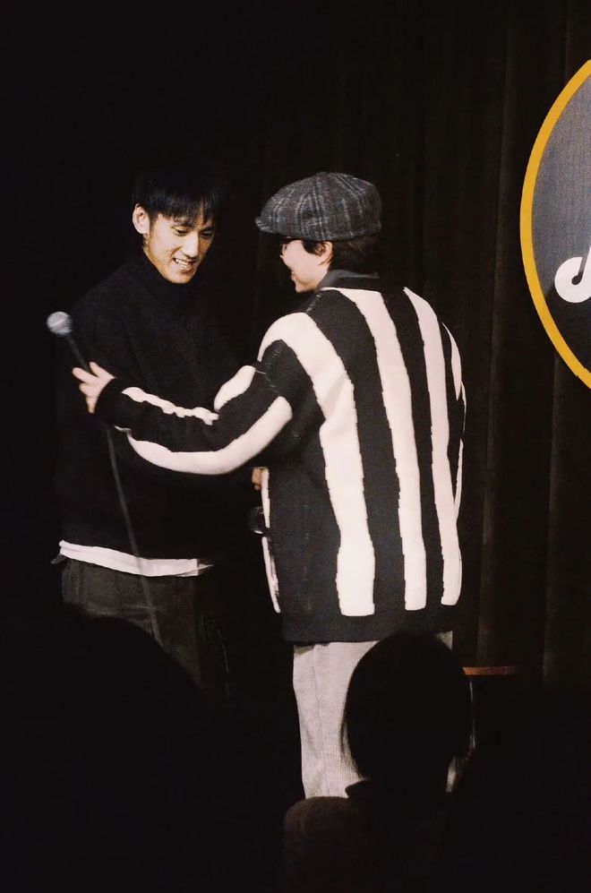 去年最出圈的脱口秀演员决定“退出”？(图10)