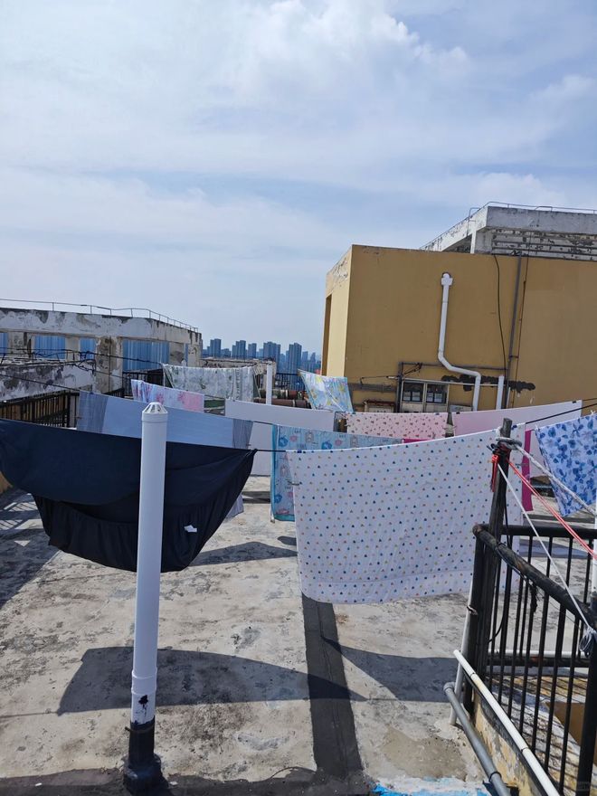 九游娱乐NineGame：价格便宜的“顶楼”到底能不能买？值不值得买？听过来人的心里话(图5)