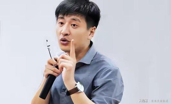 深夜破防！张雪峰身后事尘埃落定接班人一句承诺看哭全网(图2)