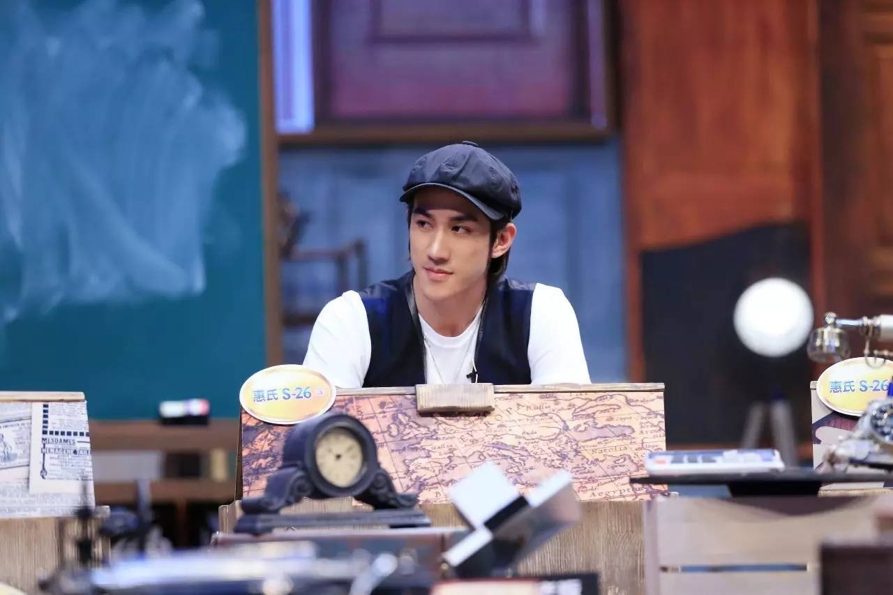 九游娱乐NineGame：男人在一起除了喝酒打球还能干嘛？腾讯《脑力男人时代》给你答案(图2)