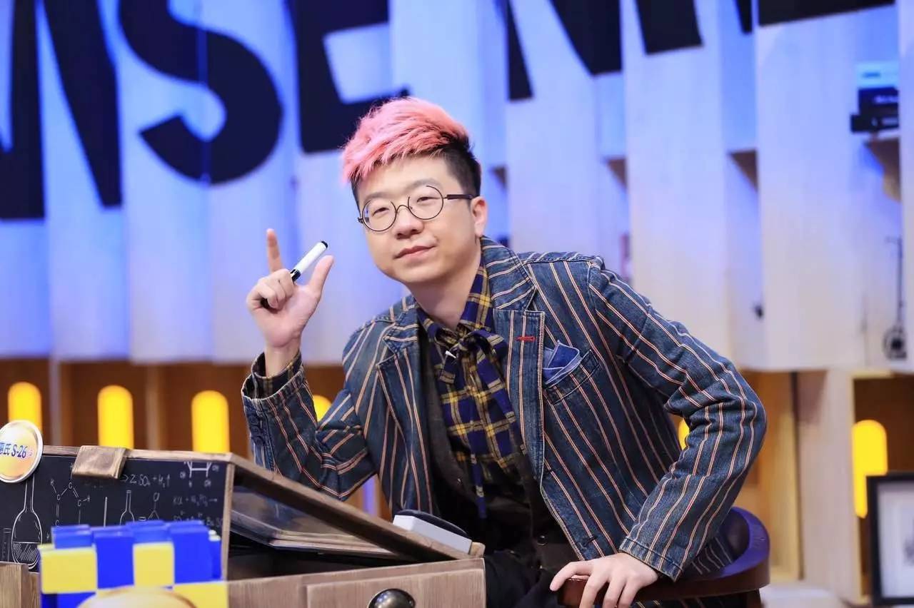 九游娱乐NineGame：男人在一起除了喝酒打球还能干嘛？腾讯《脑力男人时代》给你答案(图5)