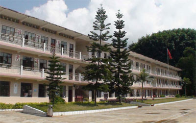 河口瑶族自治县坝洒中学(图2)